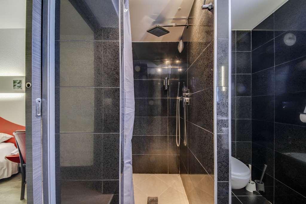Brit Hotel Porte D'Espagne Perpignan Bilik gambar